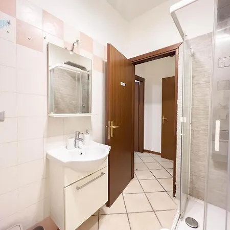 San Maurizio 9 Tirabora Short Rent *