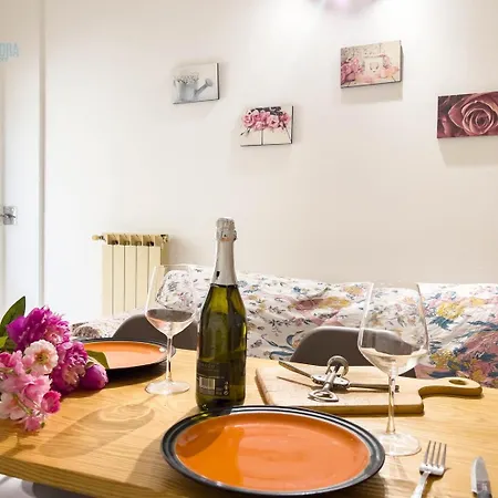 San Maurizio 9 Tirabora Short Rent Lejlighed Trieste